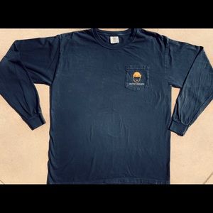 Men’s hockey theme t-shirt. Navy blue. Size L.